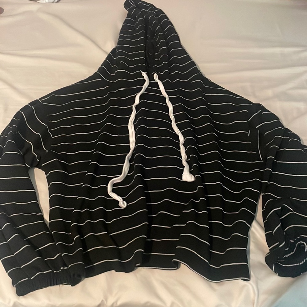 Cropped sweater